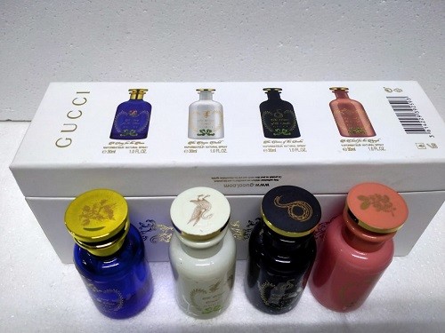 Gucci New White Limited Edition Set for Unisex Edp With 4x30ml (Spray Button)