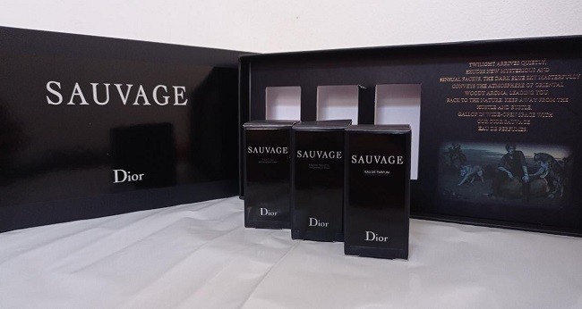 Dior Sauvage Perfume Set for Men With 3x10ml